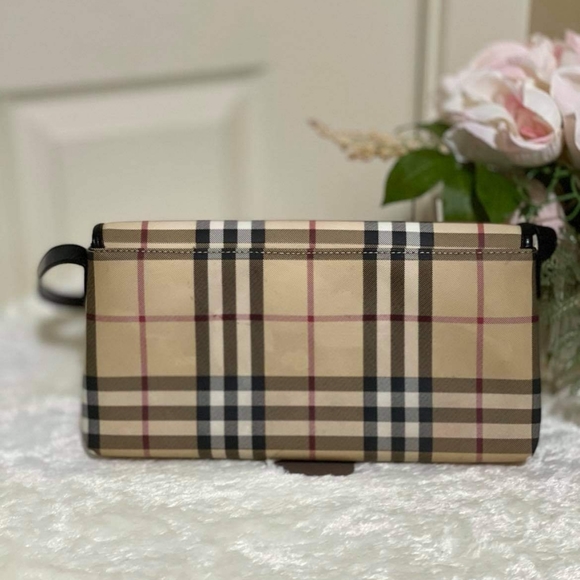 Burberry Nova Check PVC Leather - Picture 7 of 8